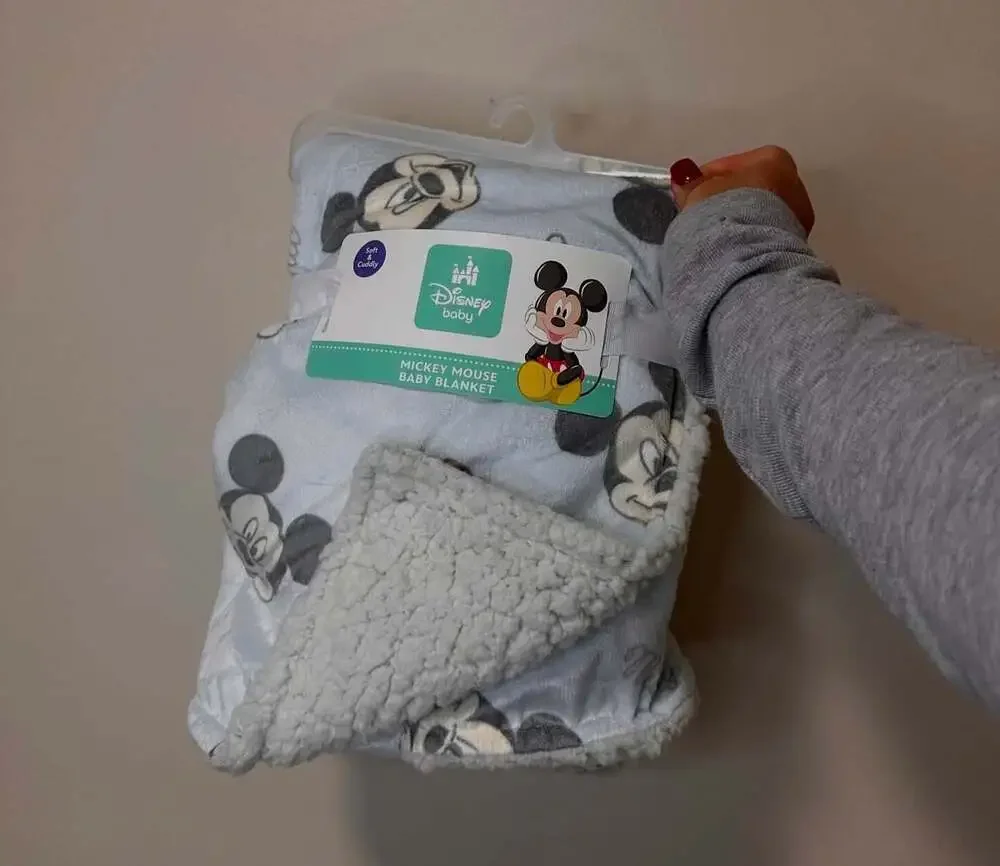 Disney Baby Mickey Mouse Soft & Cuddly Sherpa Baby Blanket